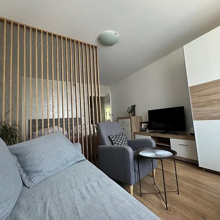 Kalwaryjska Spot Apartment In A Good Location Kraków Eksteriør billede